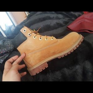 TIMBERLANDS Boys Yellow Boot